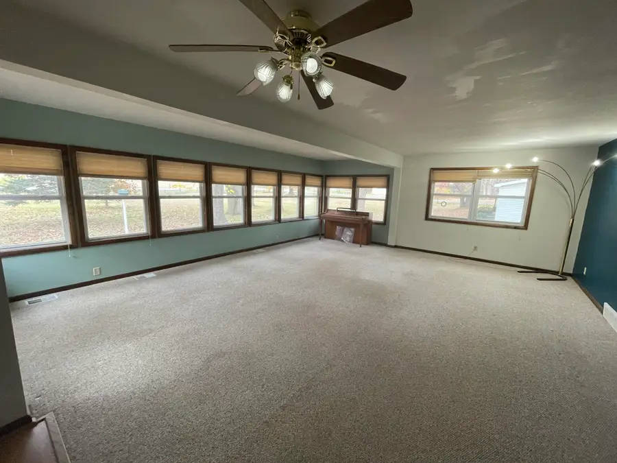 1435 S Loxley Road, Houghton Lake, MI 48629 - Image #3