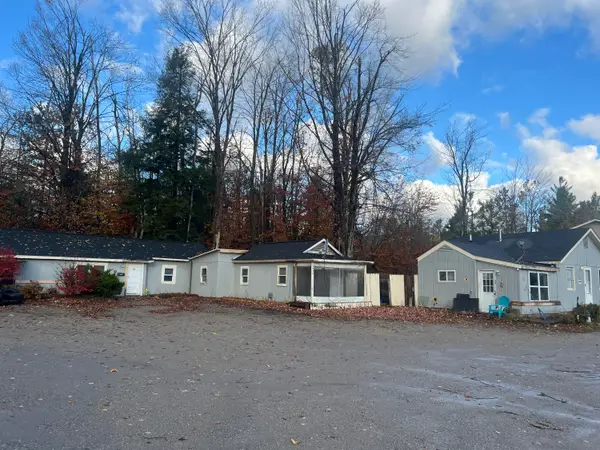 7060 S Us-31 Highway, Alanson, MI 49706