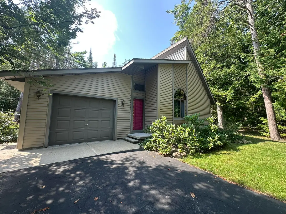 18231 Sprucedale Court, Presque Isle, MI 49777 - Image #1