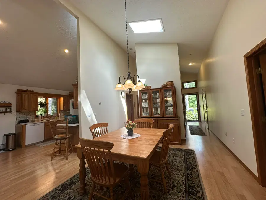 18231 Sprucedale Court, Presque Isle, MI 49777 - Image #3