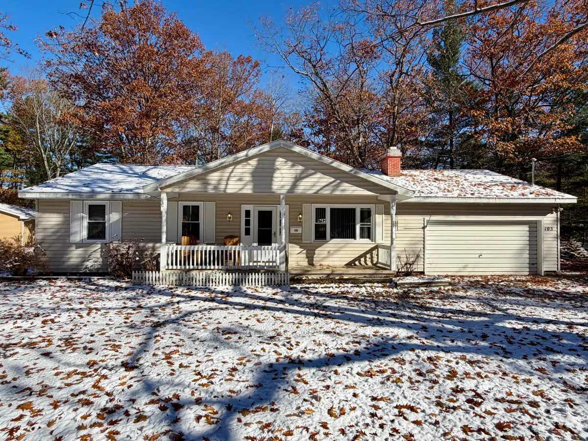 105 Northern Oaks Drive, Houghton Lake, MI 48629 - Image #1