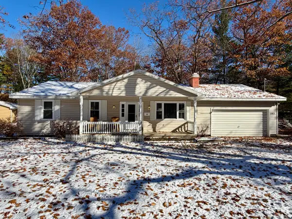 105 Northern Oaks Drive, Houghton Lake, MI 48629