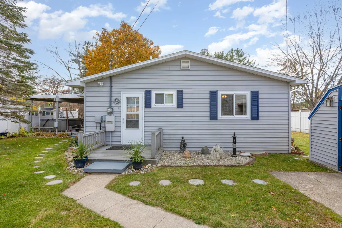 1212 Janice Lane, Beaverton, MI 48612 - Image #1