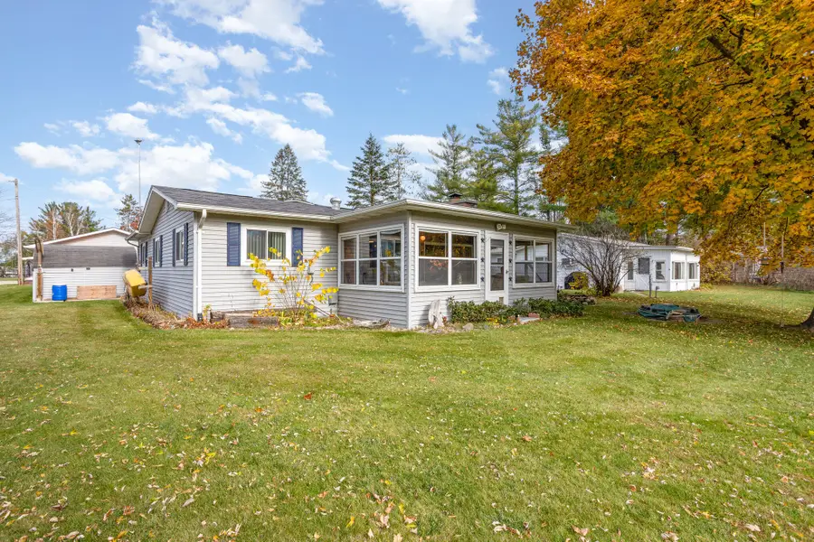 1212 Janice Lane, Beaverton, MI 48612 - Image #2