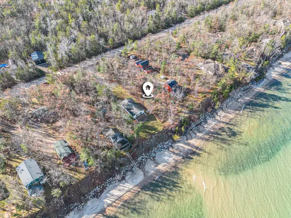 10895 Huron Trail, Cheboygan, MI 49721