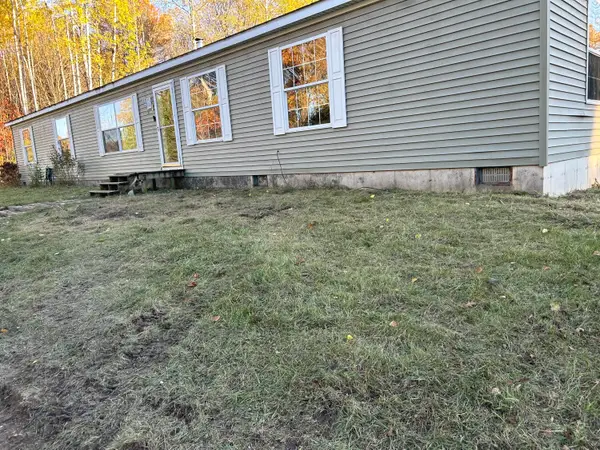 8211 W Moorestown Road, Manton, MI 49663