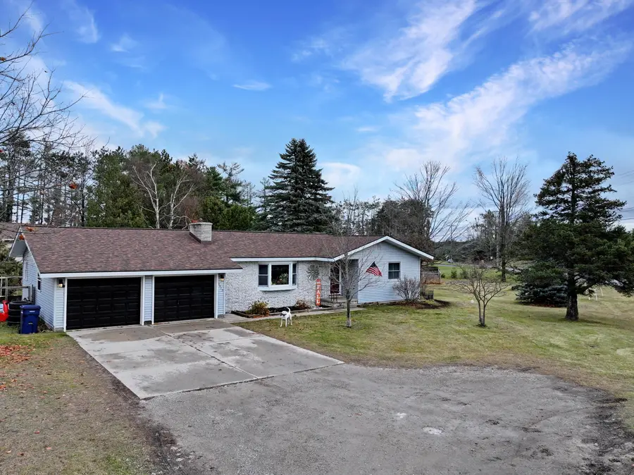 1975 Krys Road, Gaylord, MI 49735 - Image #2