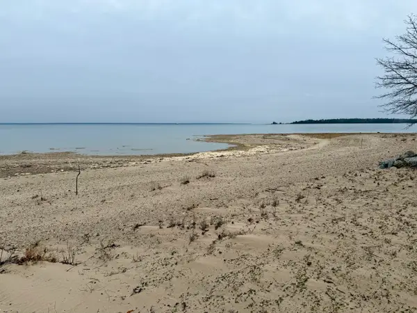 2900 N Lofgren Shore Drive, Cheboygan, MI 49721