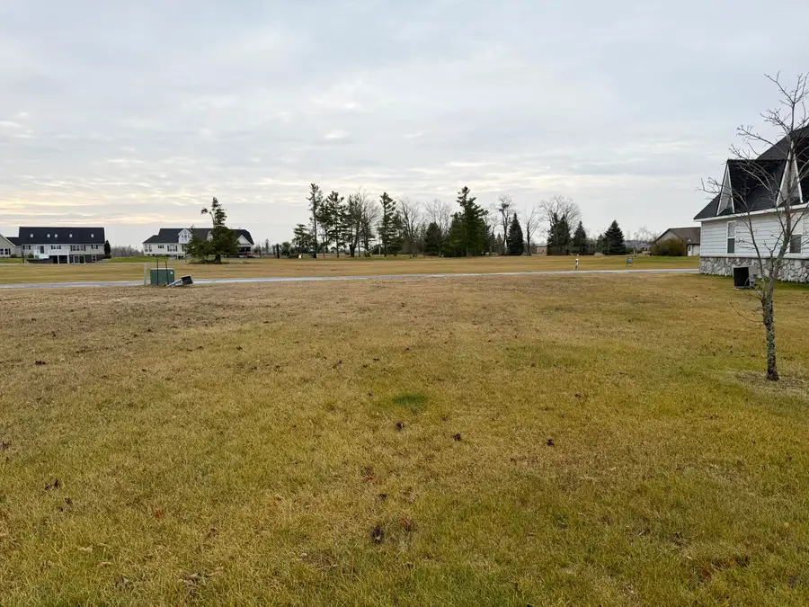 2900 N Lofgren Shore Drive, Cheboygan, MI 49721 - Image #3