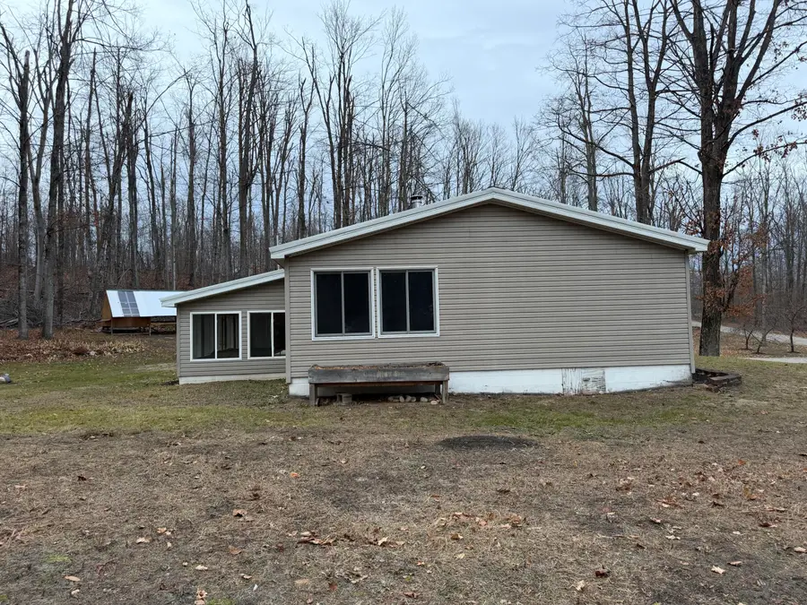 765 Mcgregor Road, Vanderbilt, MI 49795 - Image #3