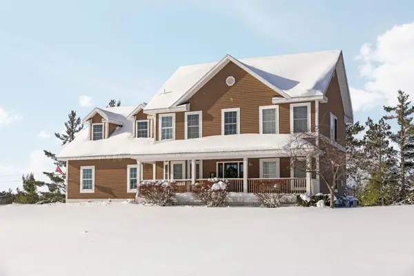 727 S Classic Drive, Gaylord, MI 49735