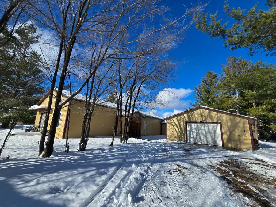 435 N Mount Tom Road, Mio, MI 48647 - Image #2