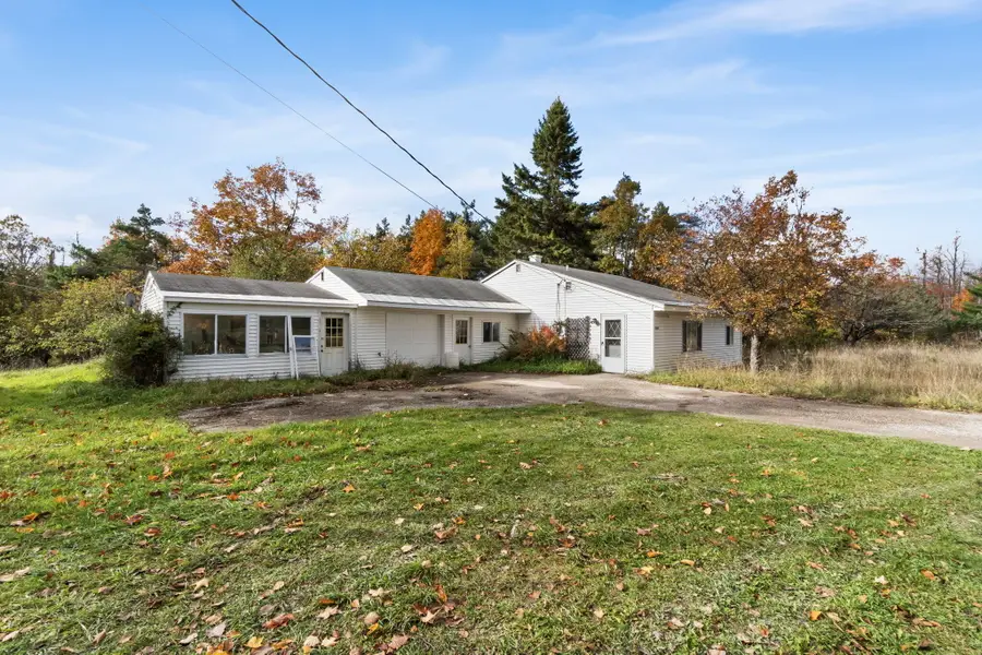 2368 N Palmer Road, Onaway, MI 49765 - Image #3