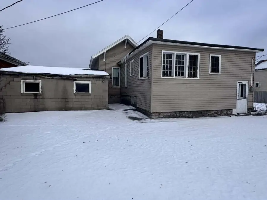 124 W Miller Street, Alpena, MI 49707 - Image #3