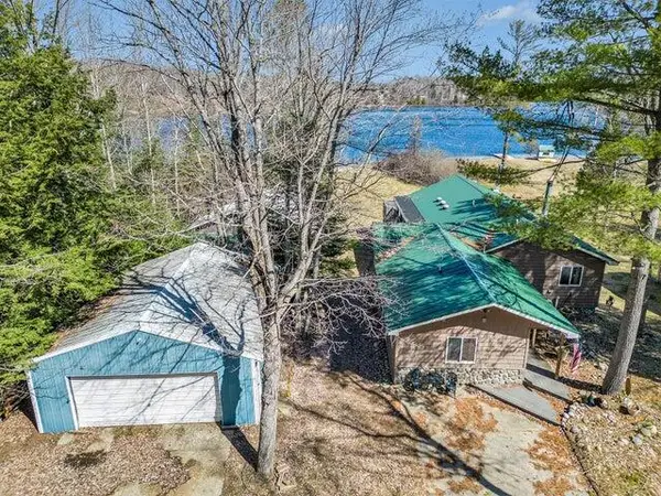 9219 Tall Birch, Gaylord, MI 49735