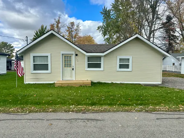 123 Sandpiper Avenue, Houghton Lake, MI 48629