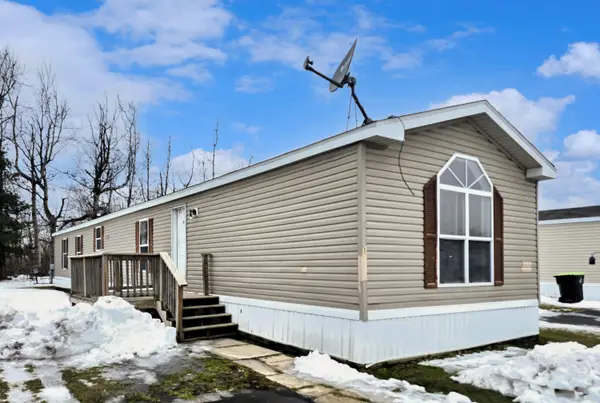 15 Chelsey Lane, Cheboygan, MI 49721