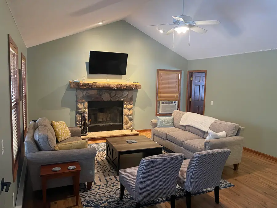 108 Heidi Court, Roscommon, MI 48653 - #2