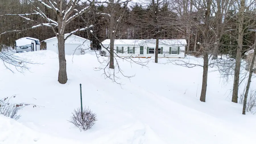 114 Bay City Trail, Houghton Lake, MI 48629 - Image #2