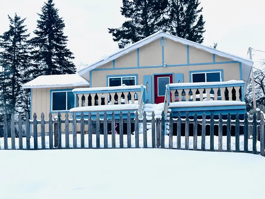 6637 Forsyth Drive, Cheboygan, MI 49721 - #2