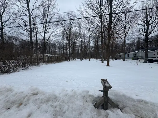 4866 Luanne Lane, Traverse City, MI 49685