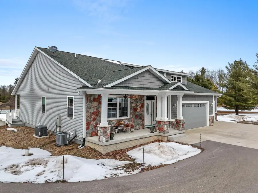 2229 S Loxley Road, Houghton Lake, MI 48629 - #2