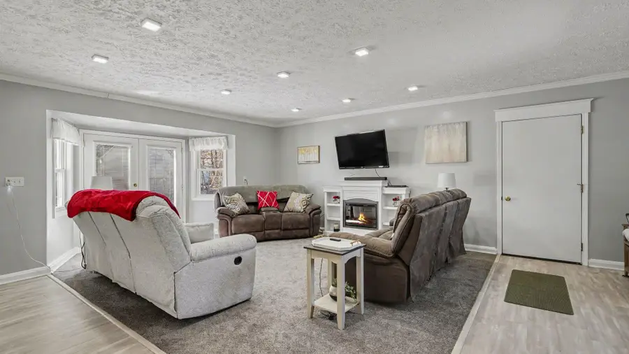 102 Peninsula Dr Drive, Prudenville, MI 48651 - #3