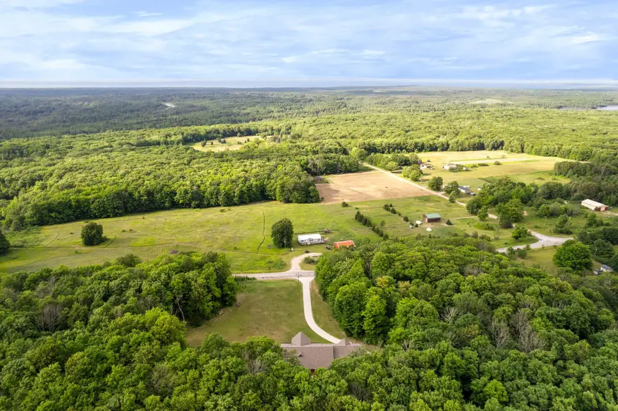 125 W Lakeview Road, Levering, MI 49755 - #3