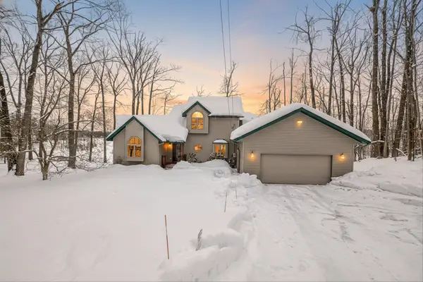 4397 E Vail Lane, Gaylord, MI 49735