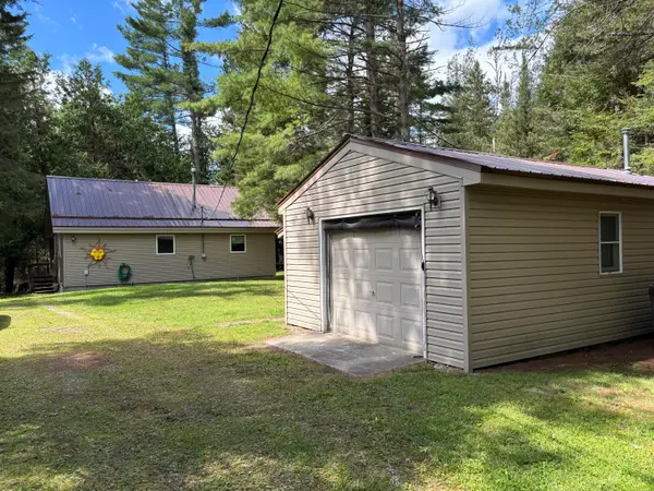 12498 E Shore Drive, Millersburg, MI 49759