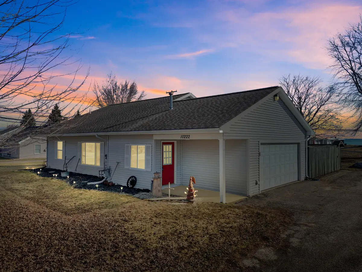 10222 W Shore Drive, Houghton Lake, MI 48629 - #1