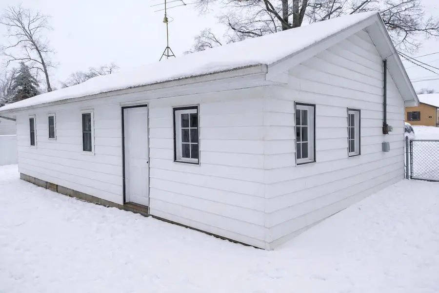 123 Maple Bluffs Avenue, Prudenville, MI 48651 - #3