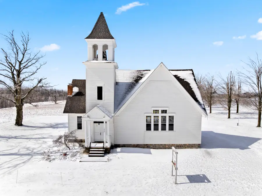 1200 Meridian Line Road, Johannesburg, MI 49751 - #2