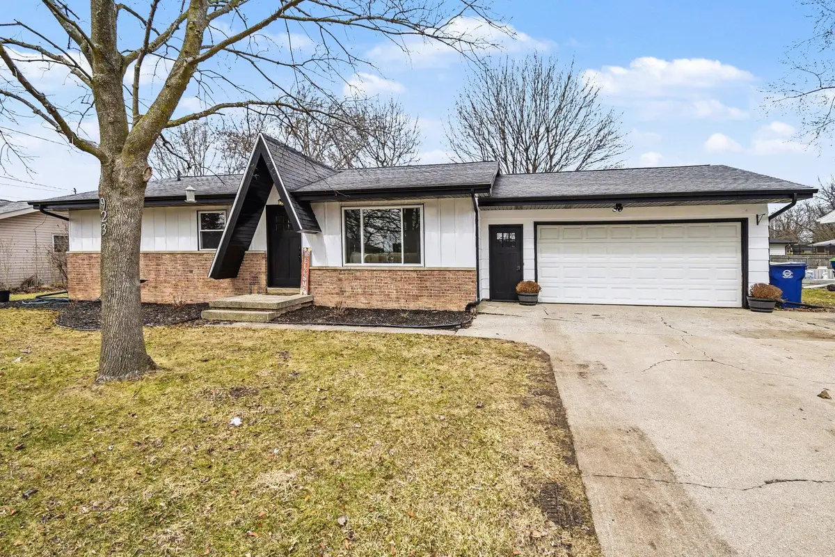 923 Wheelock Street, Freeland, MI 48623 - #1