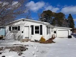 323 Bedford Street, Alpena, MI 49707