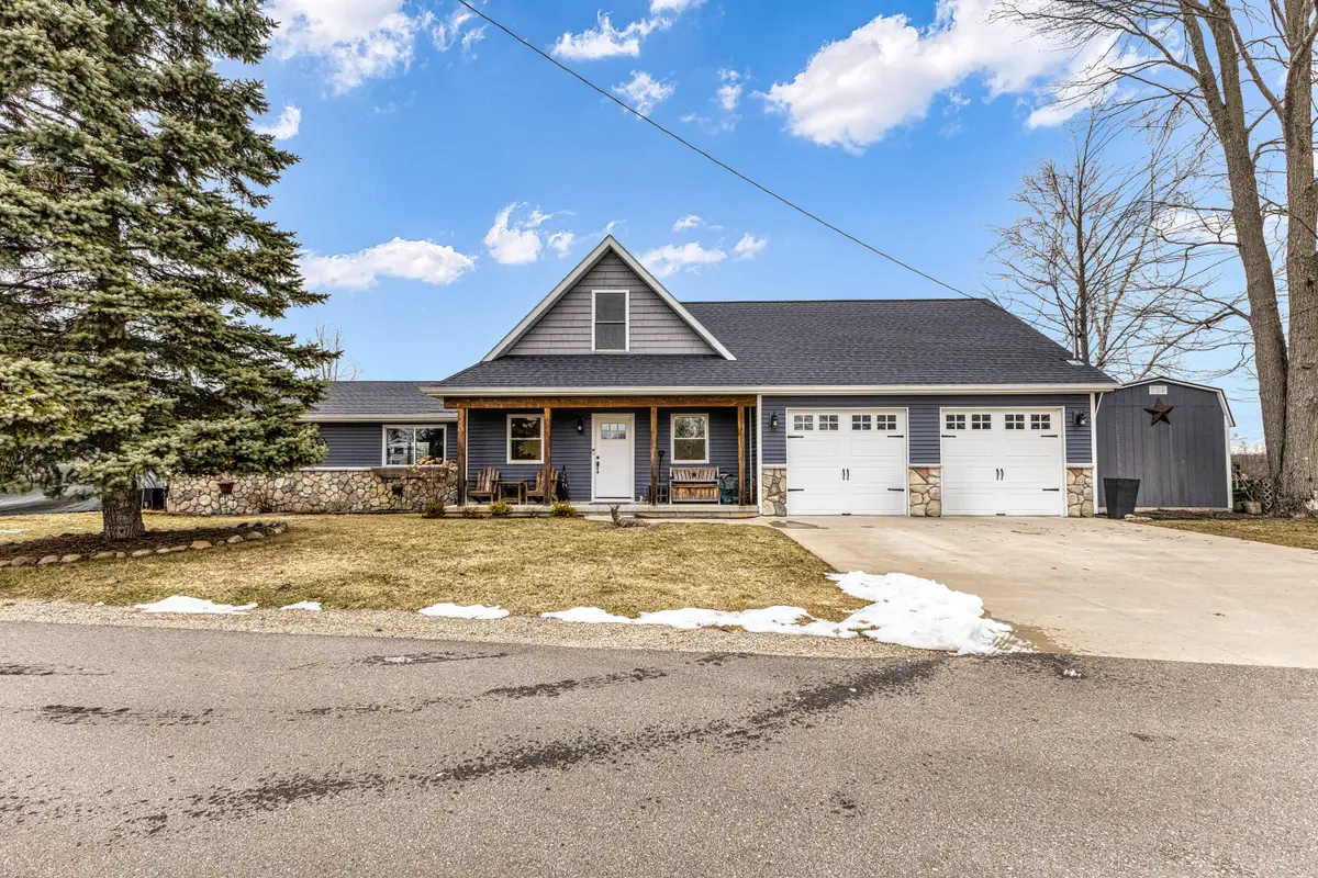 115 Miami Drive, Houghton Lake, MI 48629 - #1