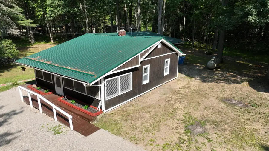 2980 E Houghton Lake Drive, Houghton Lake, MI 48629 - #3