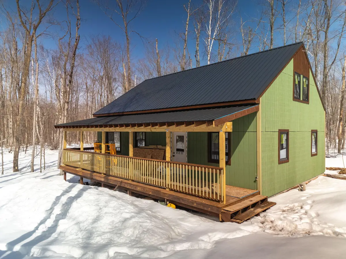 8335 U.s. 23, Cheboygan, MI 49721 - #1