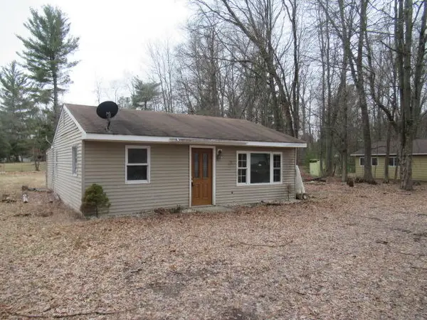 1724 W 3rd Street, Prescott, MI 48756