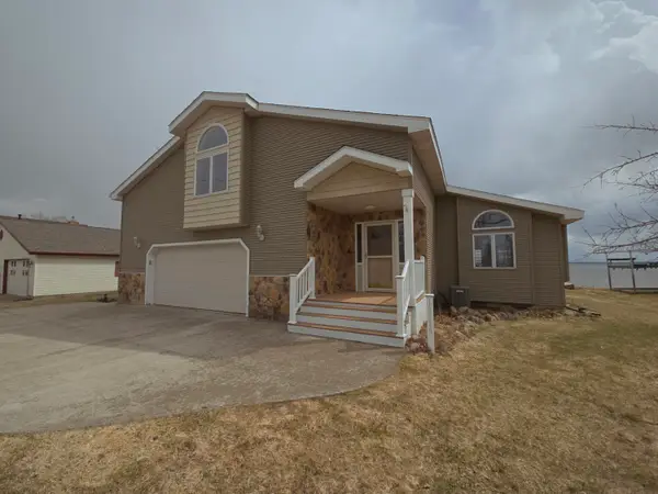 12739 E Houghton Lake Drive, Houghton Lake, MI 48629