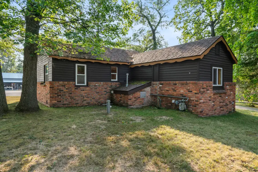 4878 S Straits Highway, Indian River, MI 49749 - #3