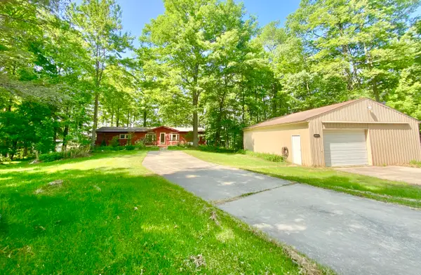 4331 S Canal Drive, Harrison, MI 48625