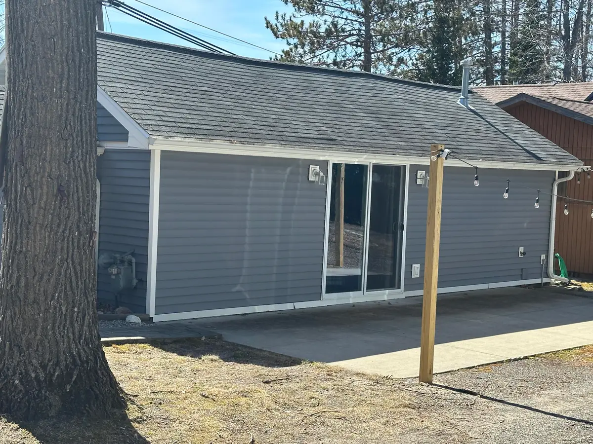 1604 E Houghton Lake Drive, Houghton Lake, MI 48629 - #1