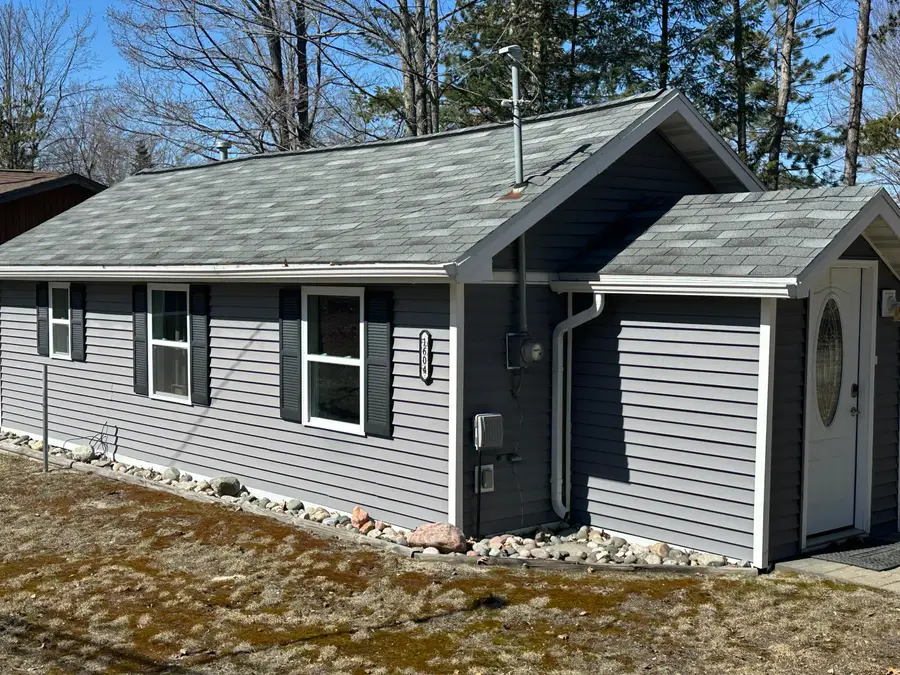 1604 E Houghton Lake Drive, Houghton Lake, MI 48629 - #3