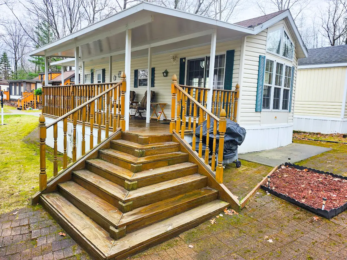 2757 Owens Drive, Houghton Lake, MI 48629 - #1