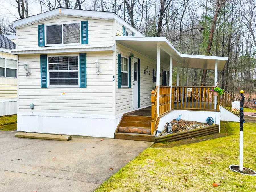 2757 Owens Drive, Houghton Lake, MI 48629 - #2