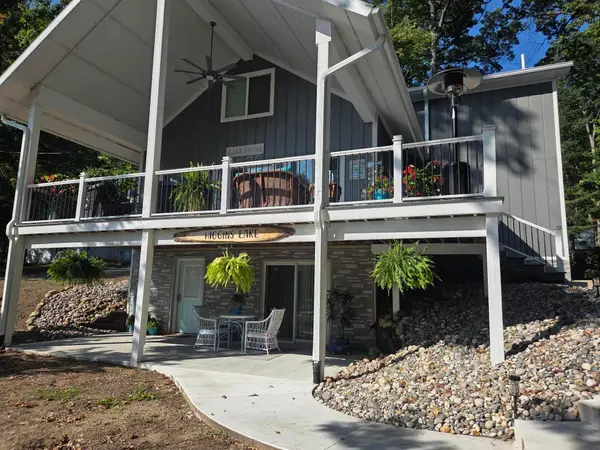 1691 W Higgins Lake Drive, Roscommon, MI 48653