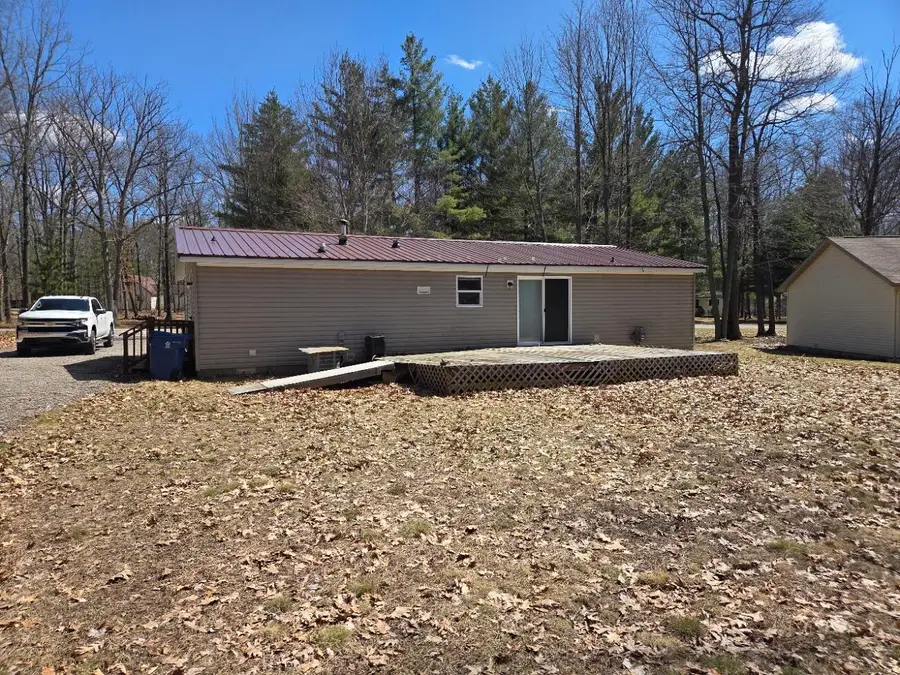 140 Winding Drive, Houghton Lake, MI 48629 - #3