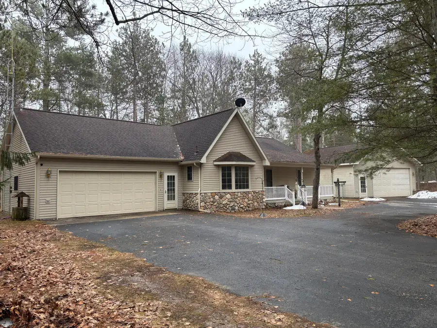 14911 Kings Lane, Ocqueoc, MI 49759 - #2