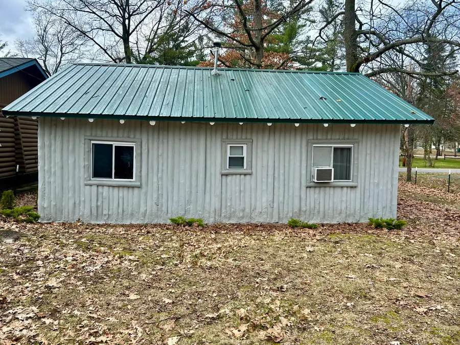 130 Edgewood Drive, Prudenville, MI 48651 - #3